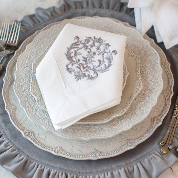 Merletto Italian Black Clay Ceramic Dinnerware Collection - Arte