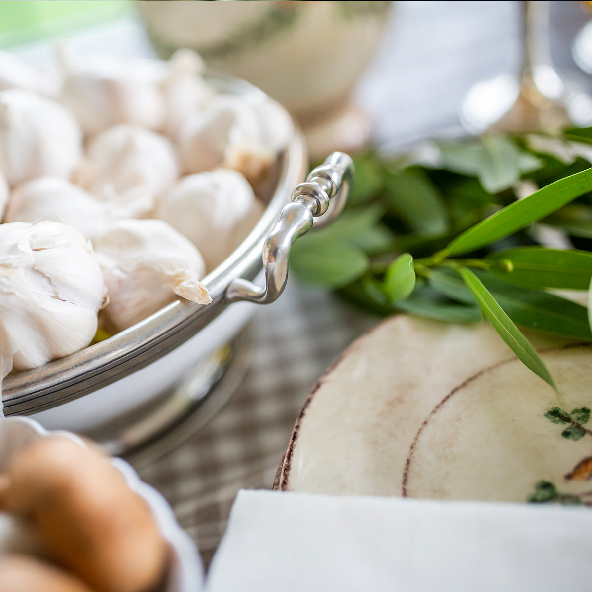 Tuscan Medium Bowl with Handles