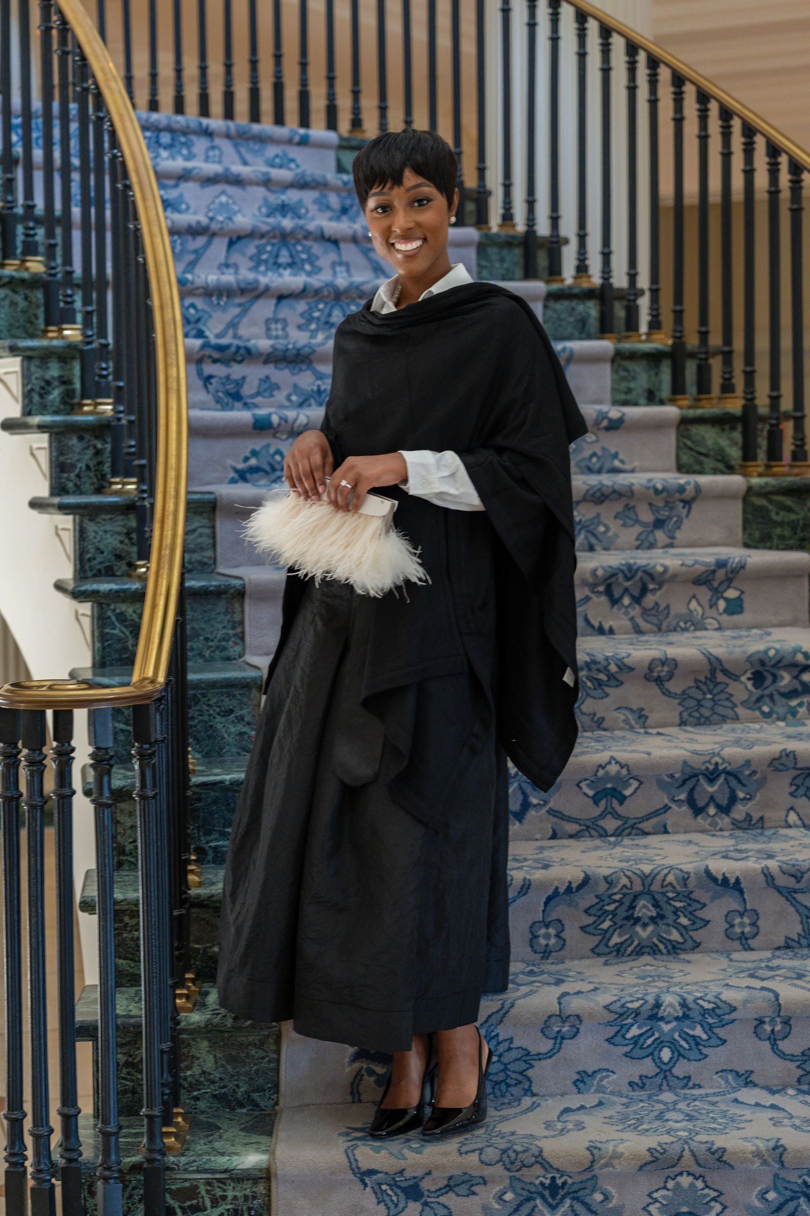 Comfy Ashley Merino Wool Wrap | Black, White & Grey | Arte Italica
