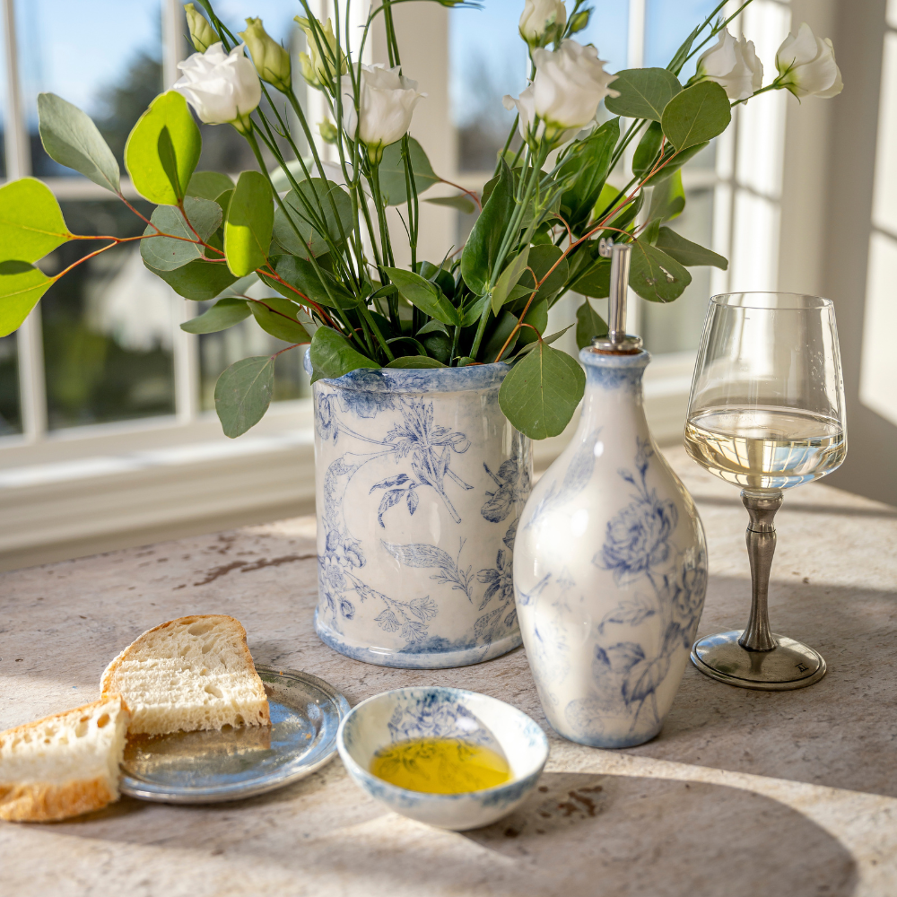 Giulietta Blue Oil Bottle