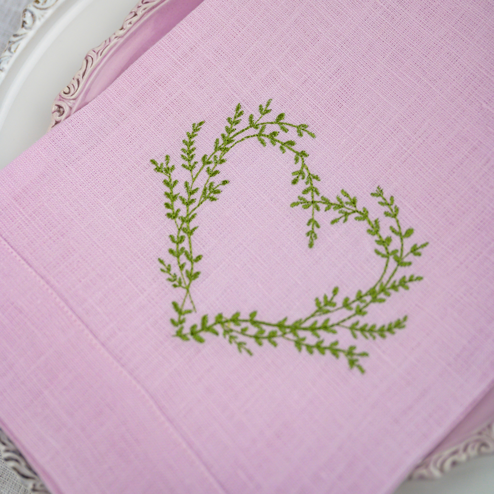 Vineyard Heart Linen Tri-Fold Napkin