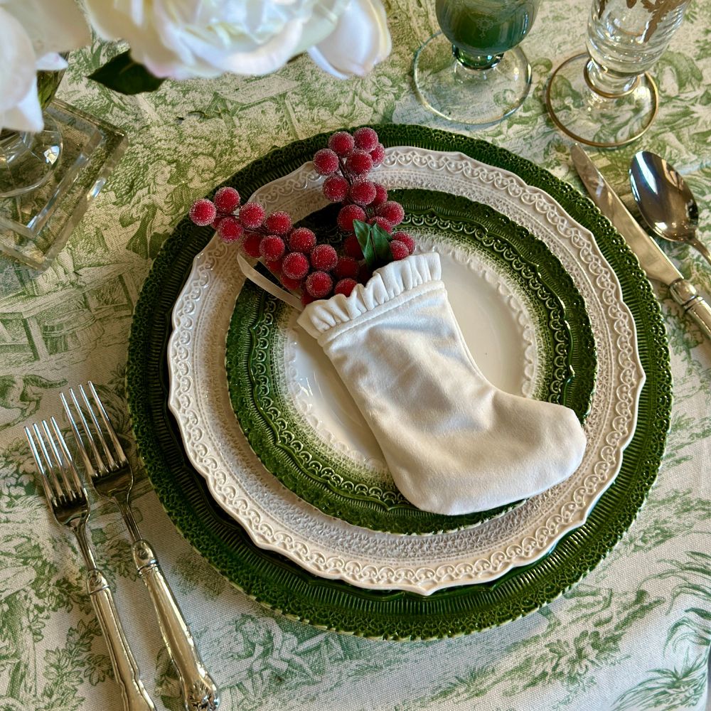 Montefalco Toile Table Runner, Green & Cream - New
