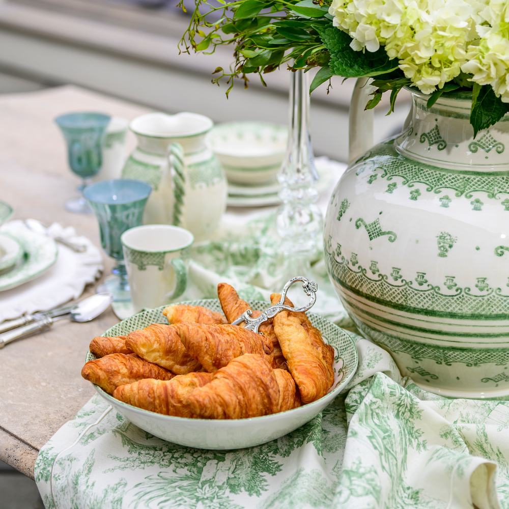 Burano Green Medium Serving Bowl - New