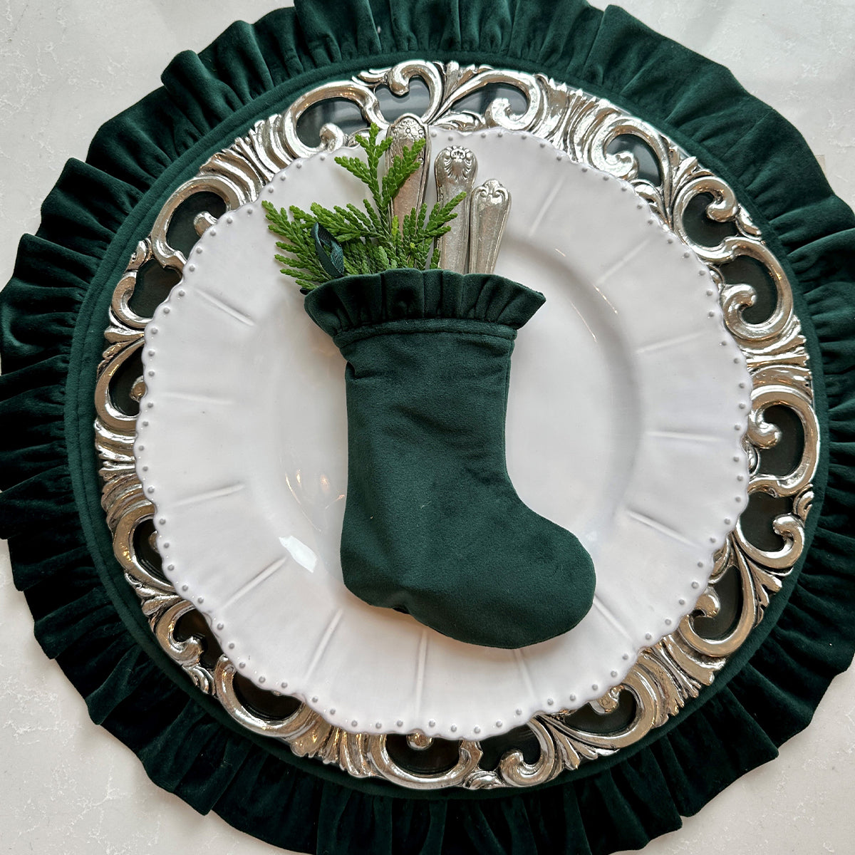 Round Ruffle Velvet Placemat - Two Sizes