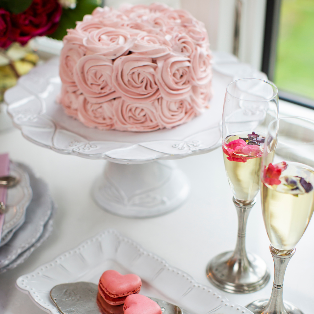 Arte Italica Bella Bianca cake stand Italian stoneware pedestal