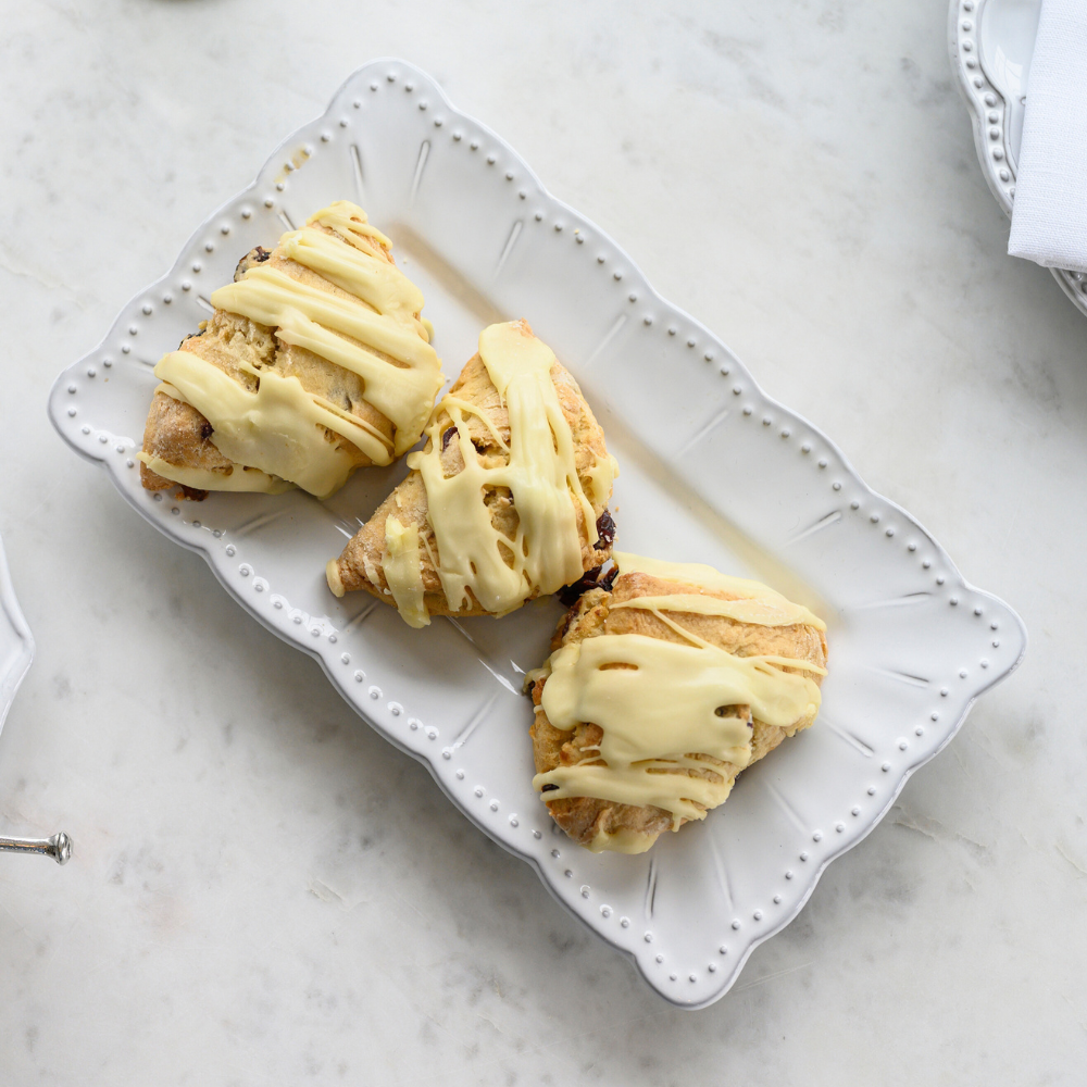 Arte Italica Bella Bianca small rectangular platter Italian stoneware