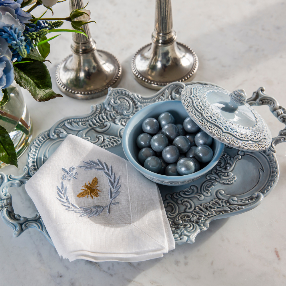 Arte Italica Finezza Blue petite covered dish – Italian-crafted ceramic for buffet or treats
