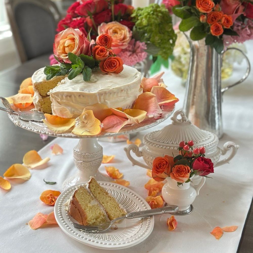 Handmade Italian Ceramic Cake Stand | Finezza Lace Collection