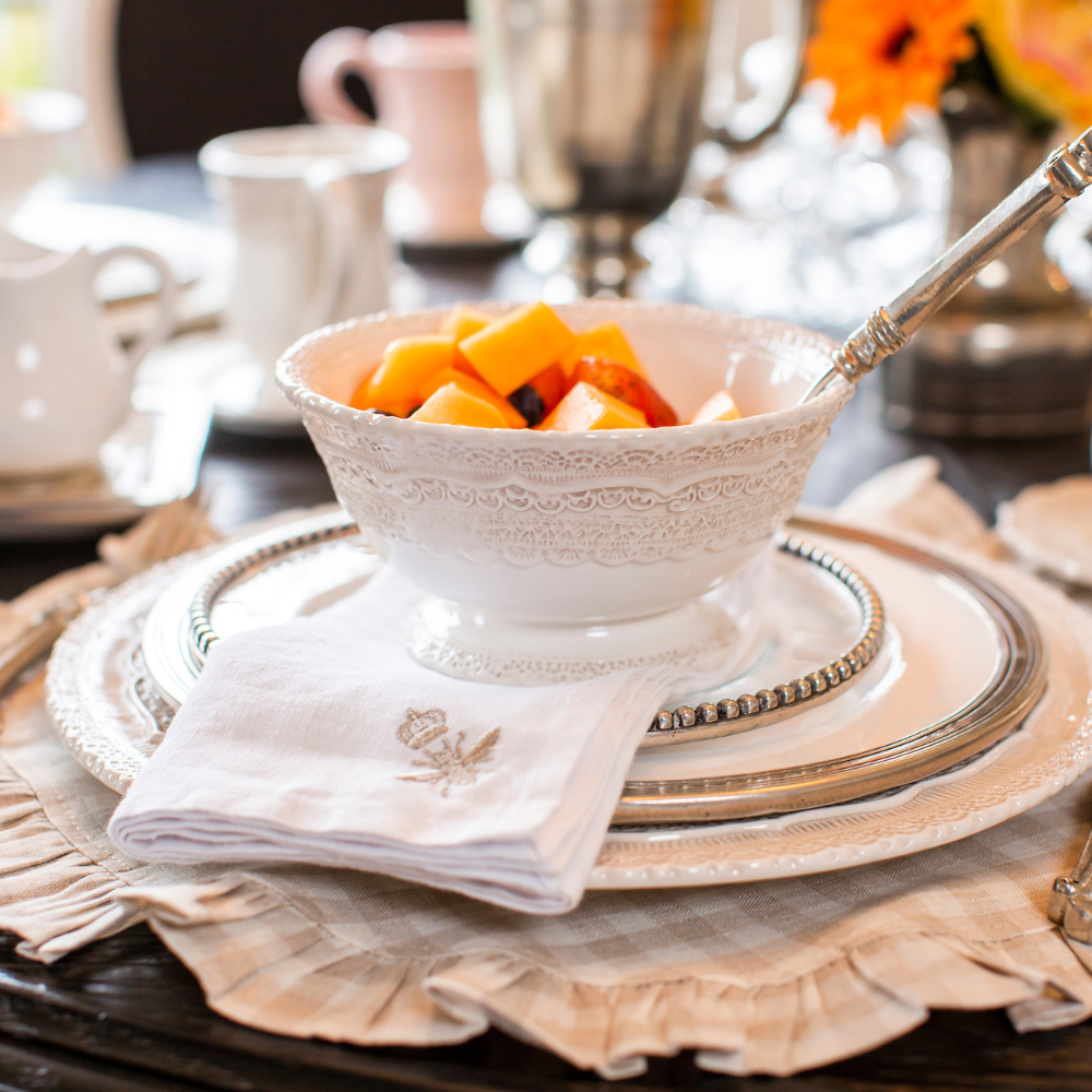 Arte Italica Finezza cream bowl – elegant Italian ceramic for soups, cereals, or side dishes with fruit