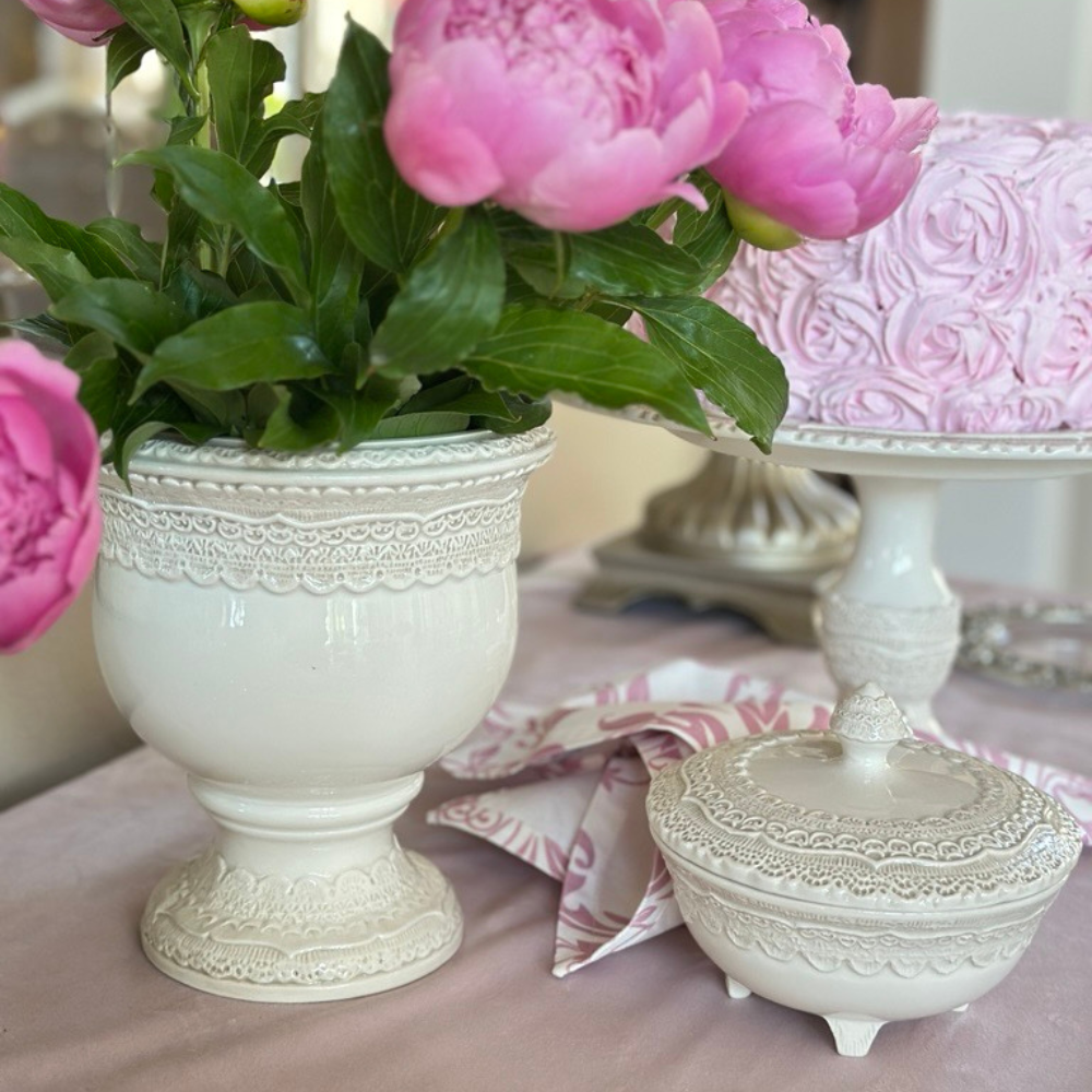 Arte Italica Finezza cream small footed cachepot – elegant Italian ceramic for flowers or plants