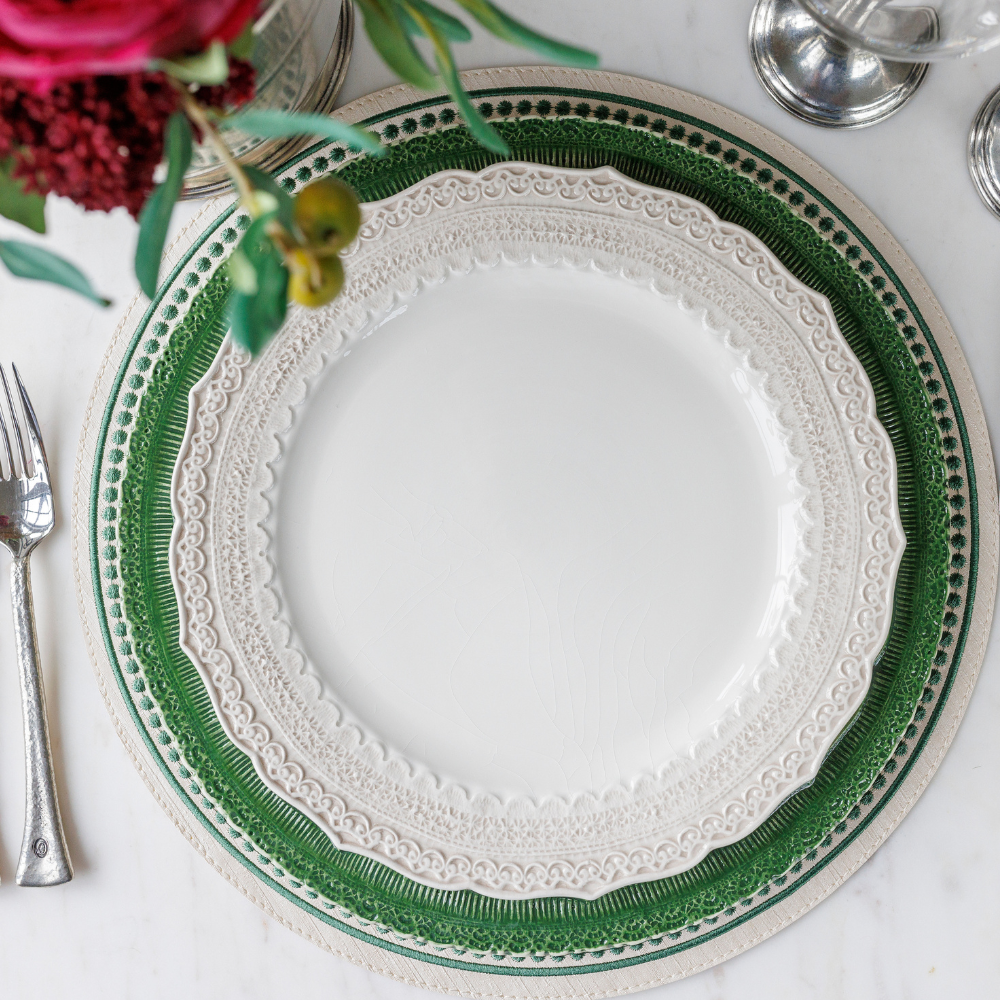 Arte Italica Finezza green ceramic charger plate – elegant Italian dinnerware for timeless table settings