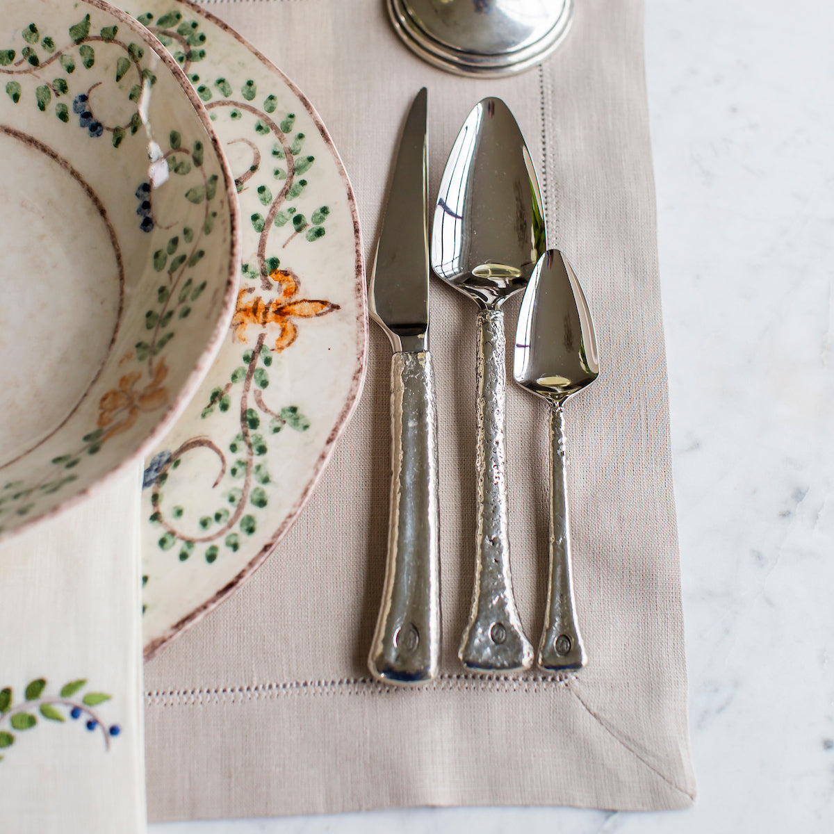 Arte Italica Italian ceramic Medici pasta and soup bowl