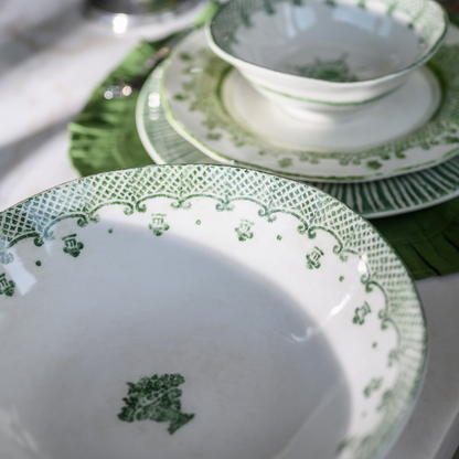 Burano Green Medium Serving Bowl - New