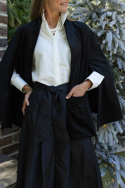 Marilyn Luxury Velvet Cape