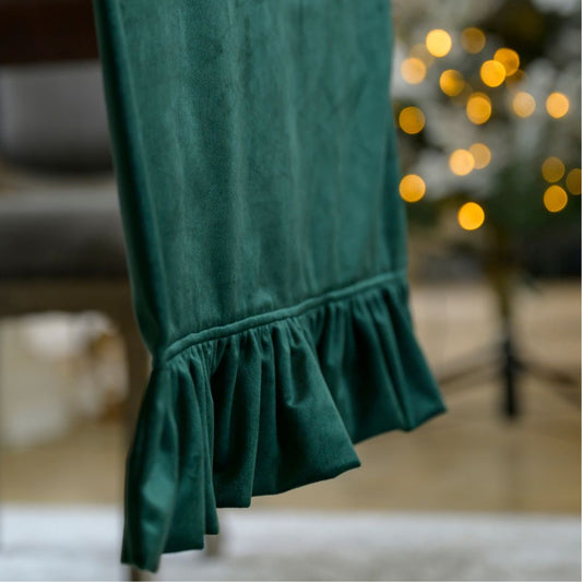 Velvet Table Runner with Ruffle