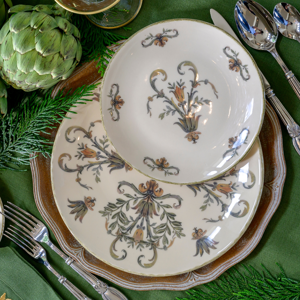 Florentino Wooden Scalloped Charger - New