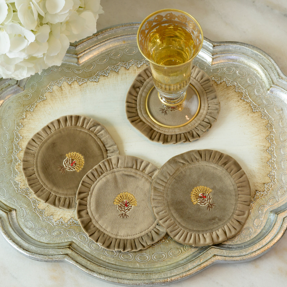 Turkey Round Ruffle Velvet Coaster Set - New