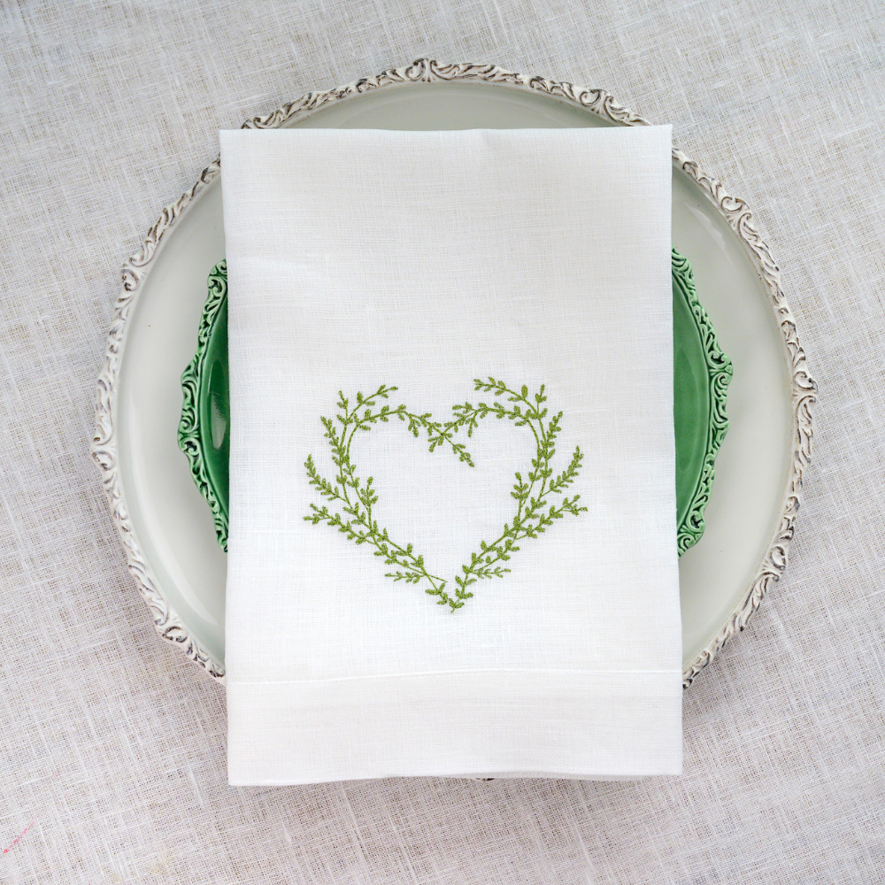 Serviette de table en lin à trois plis Coeur de vignoble