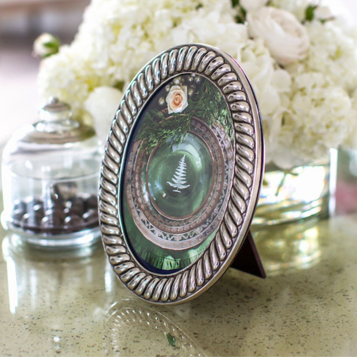Oval Picture Frame - Online Only