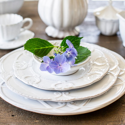 arte-italica-bella-bianca-ribbon-bread-canape-plate-stoneware