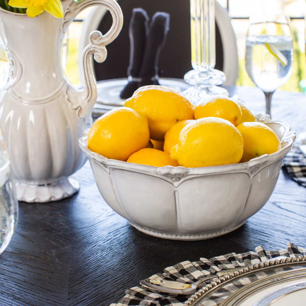 Arte Italica Bella Bianca rosette large serving bowl Italian stoneware