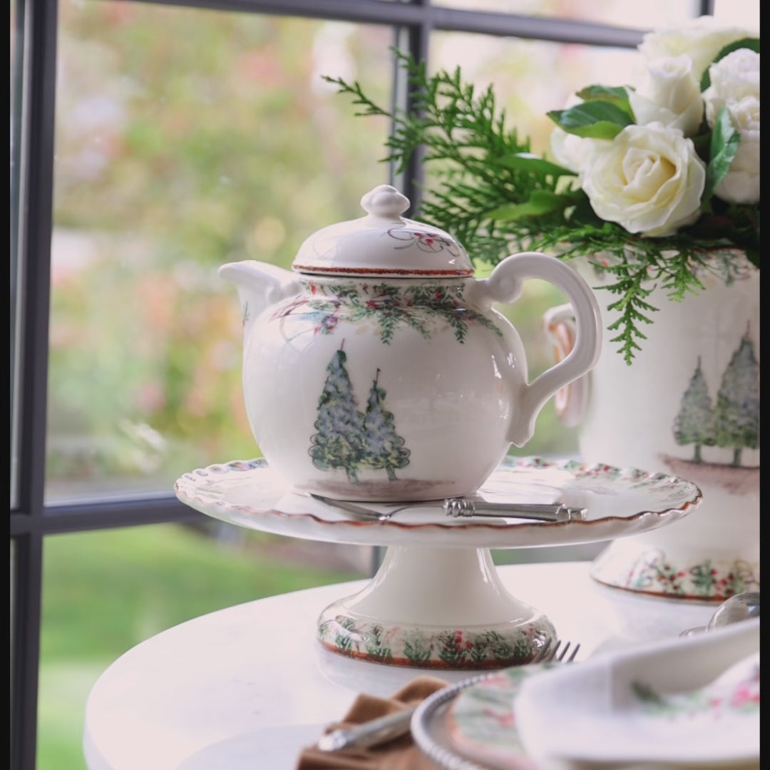 Arte Italica Natale cake stand hand painted winterberries Italian ceramic presentation