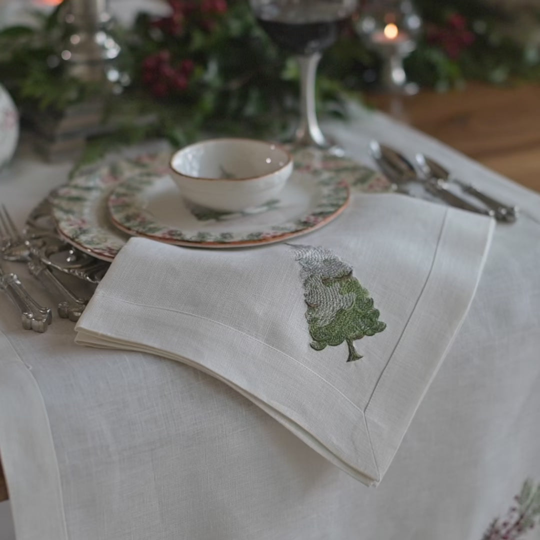 Natale Sprig Christmas Linen Table Runner 22